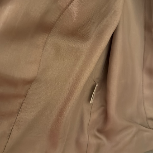 Vintage Ann Taylor suit circa 1990’s excellent condition. Jacket new - Picture 3 of 10